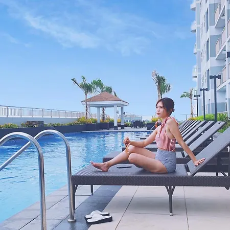 Condo In Pasay Near Moa Picc World Trade Center